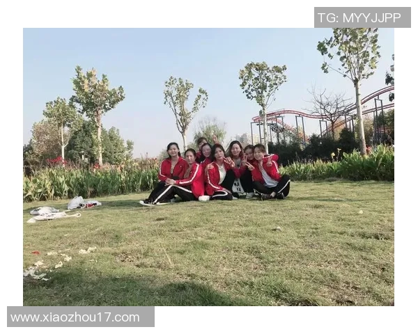 S15LOL比分黄娜专访揭秘她在CSGO职业生涯中的成长与挑战